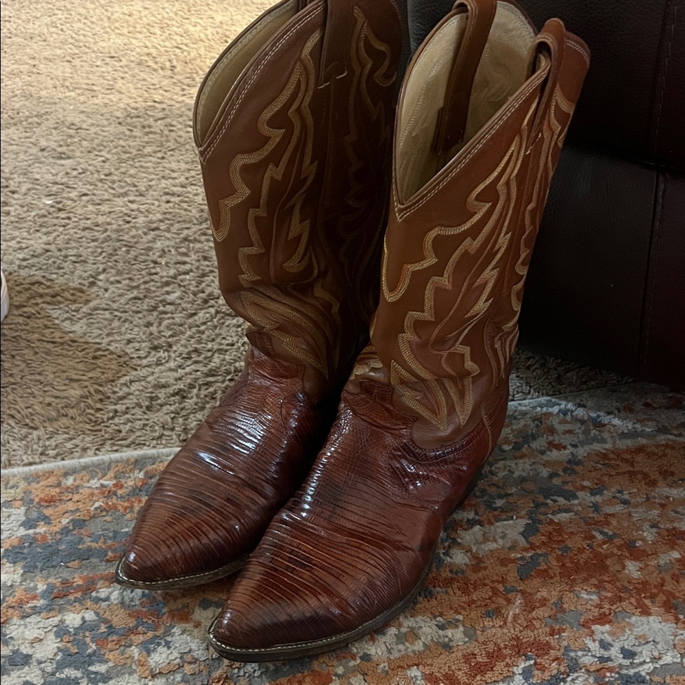 Vintage Men's Justin’s Lizard Cowboy Boot